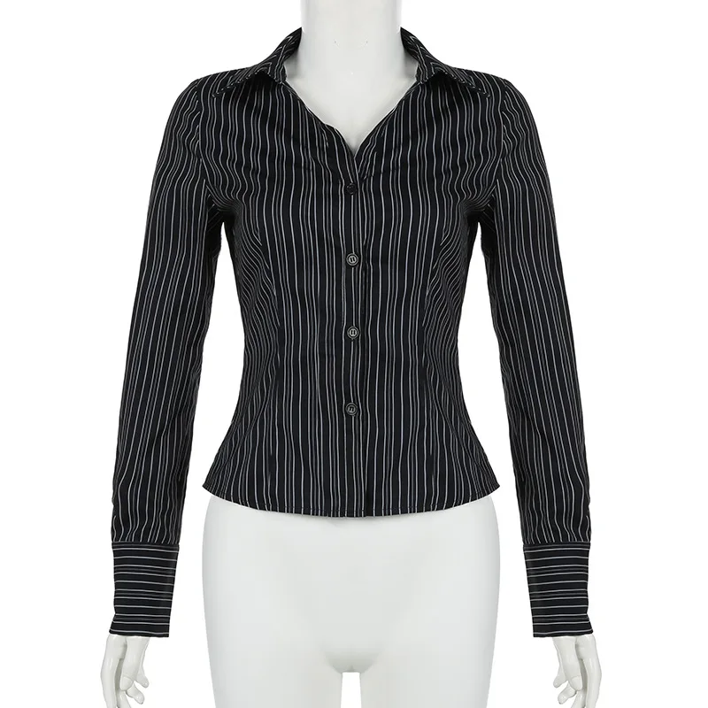 売れ筋商品|||ガント シャツ レディース トップス Button-down blouse - black Classic Oversized Button Down Shirt | Commando®