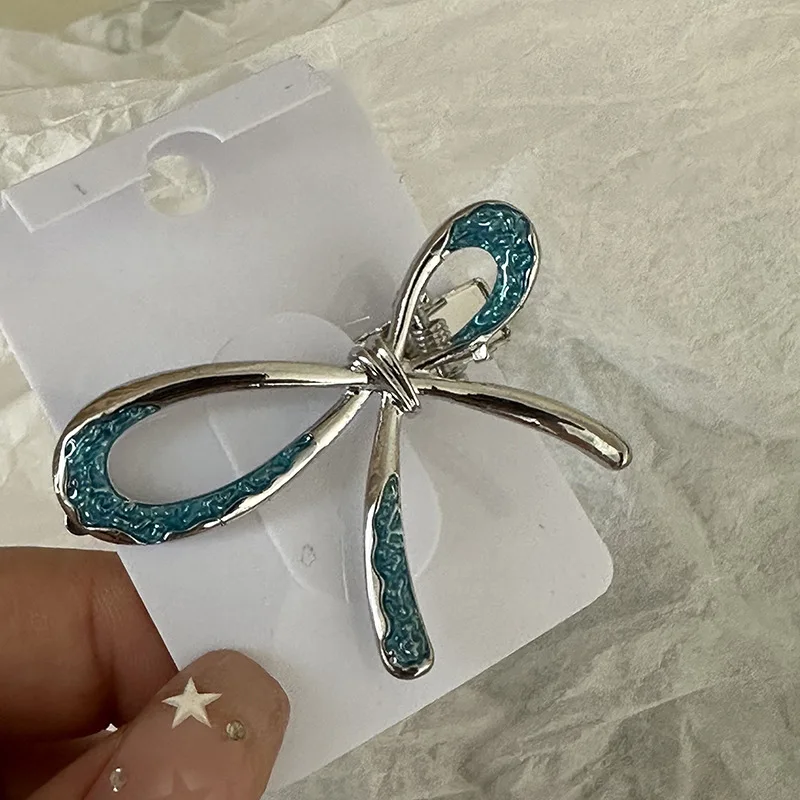 06- Bow knot