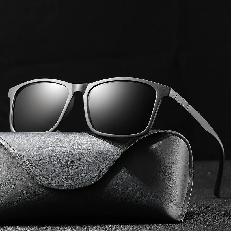  1PCS Luxury Men Sunglasses Fashion Vintage Square Ultra Light TR90 Frame Driving Fishing Sun Glasses For Man UV400 Eyewear 