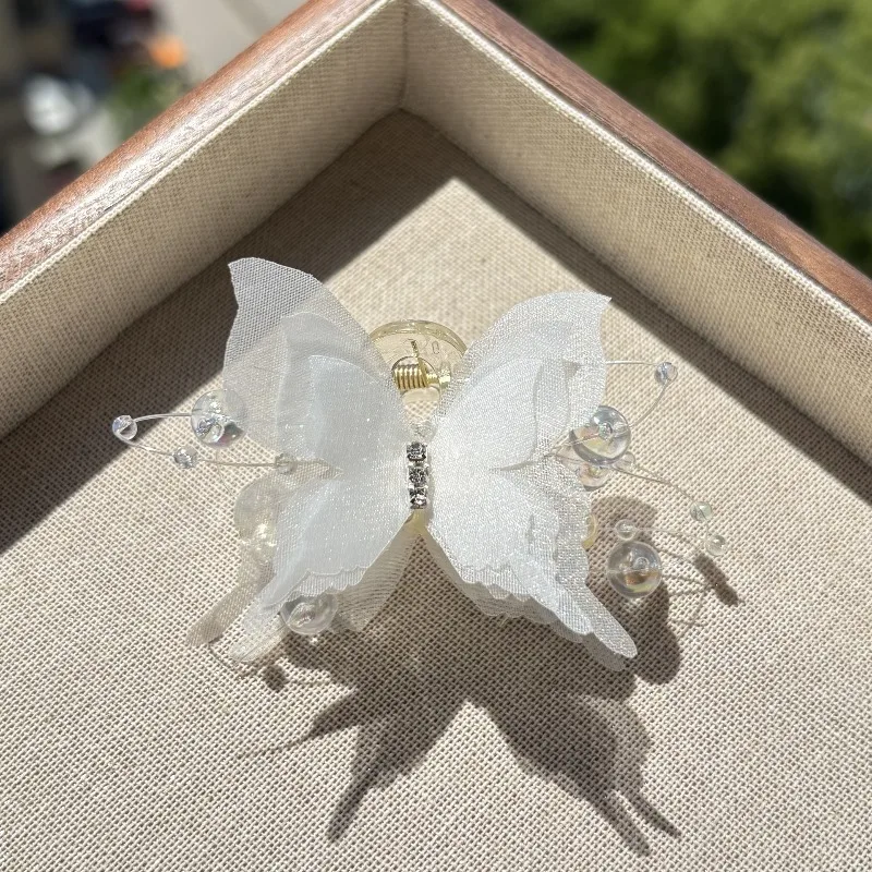 Butterfly Hair Claw Clip - Sweet and Elegant Hair Accessory for Girls Perfect for Home Use, High-Quality Updo Claw Hairpin