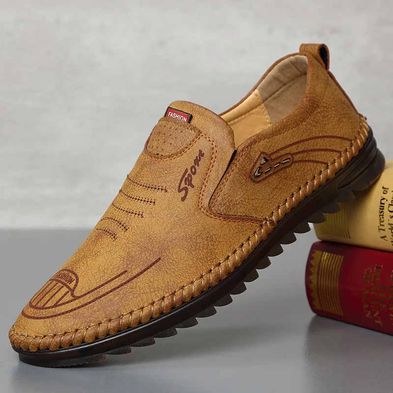 

Men's Casual Flat Shoes 2022 Outdoor Soft Soled Travel Sneakers Fashion Business Non Slip Breathable hollow out Leather Shoes