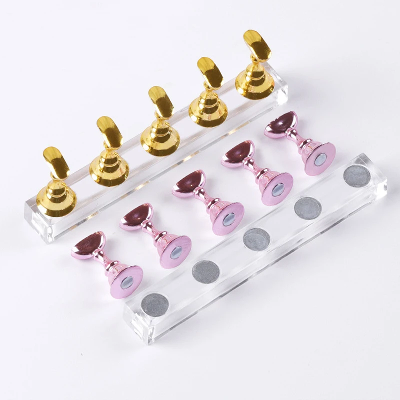 5/30pcs/Set Magnetic Nail Holder False Nail Tip Practice Stand Crystal Base Holder Nail Art Display For Art Salon DIY & Practice