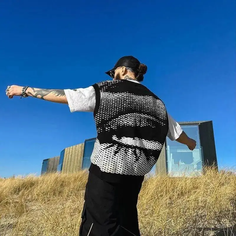 Slide image 76c67a4ed7a54596aff77fa085707b6d