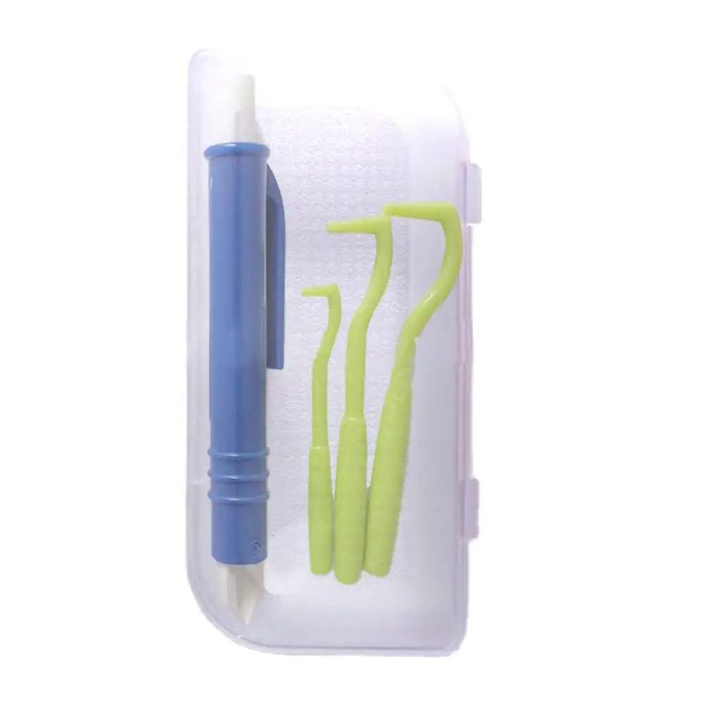 Pet tick remover tools - close up