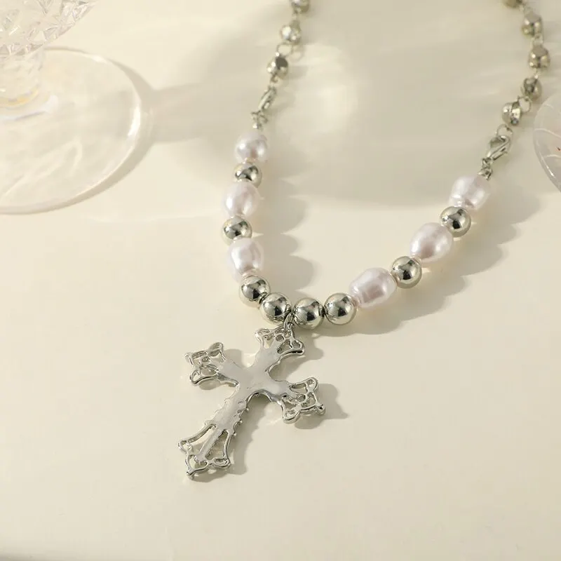 1pcs Faux White Gold-color pendant necklaces Hip Hop Punk Cross Pendant Handmade Wear Faux Pearls Colla