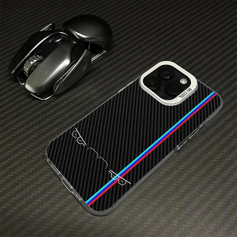 Sleek Carbon Fiber Pattern Shockproof Phone Case - Anti-Fingerprint Design