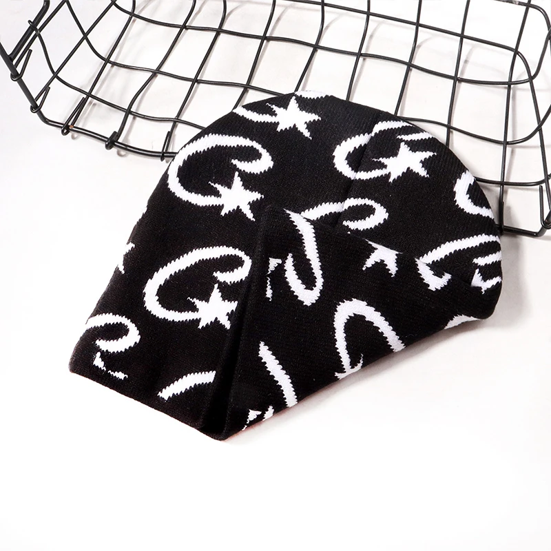 Cozy & Stylish Y2K Knit Beanie