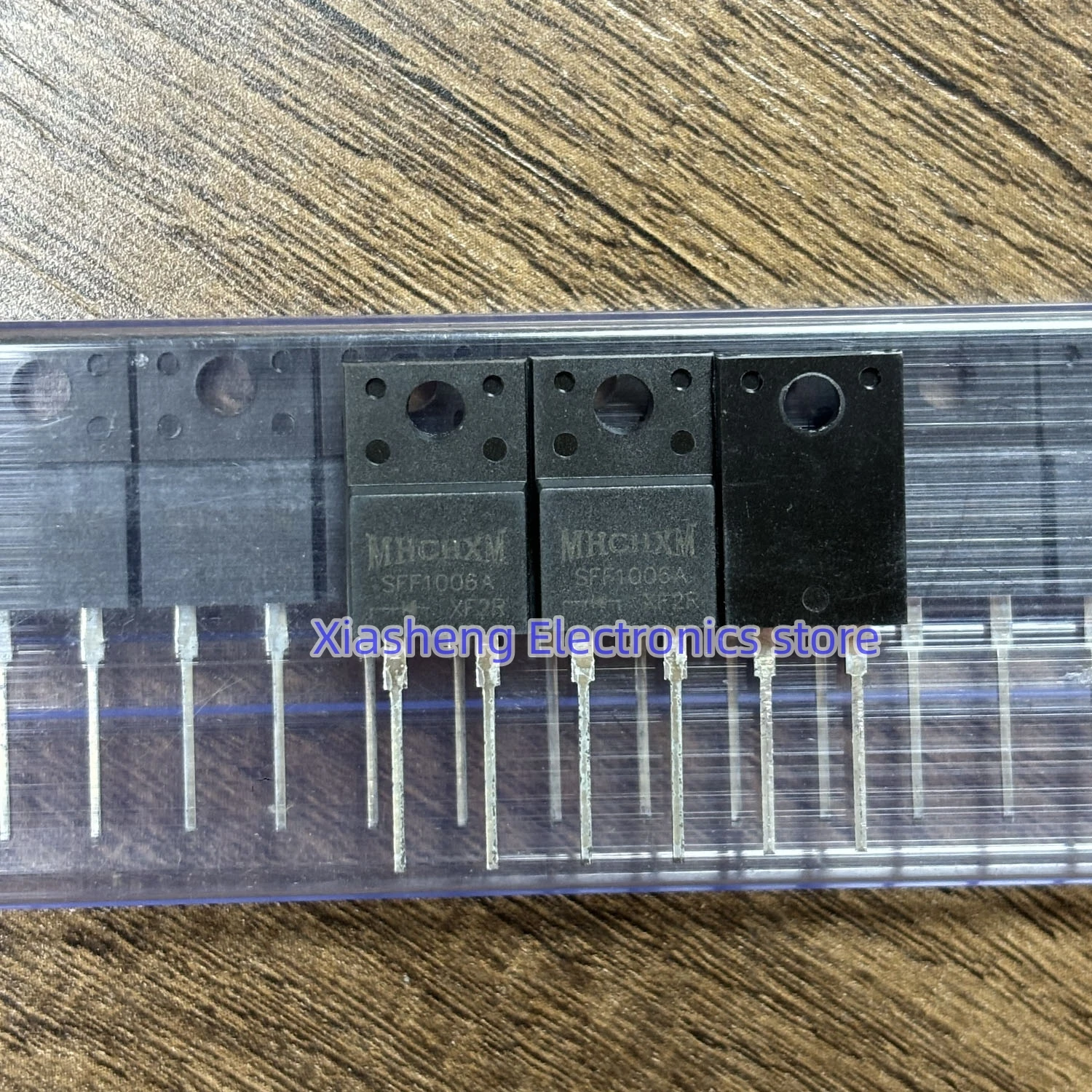 새로운 원본 10Pcs SFF1006A SF1006A TO-220F 600V 10A 고속 복구 다이오드 재고 있음 좋은 품질