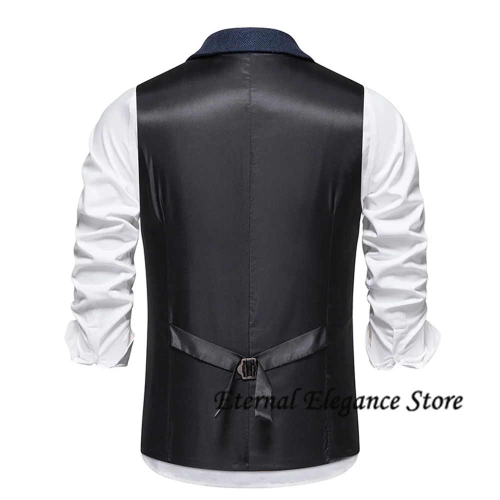 Рисунок 4 - Винтажный Мужской костюм