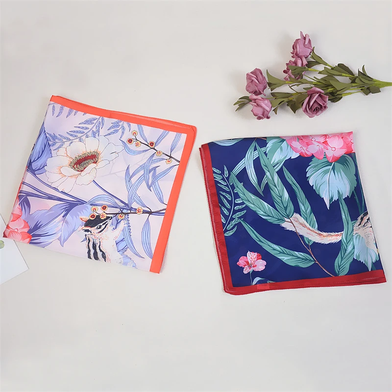 2023 Boutique Silk Scarf 60 * 60 Women's Scarf 60SKU Scarf Tie Multifunctional Jewelry Print Small Square Scarf 4