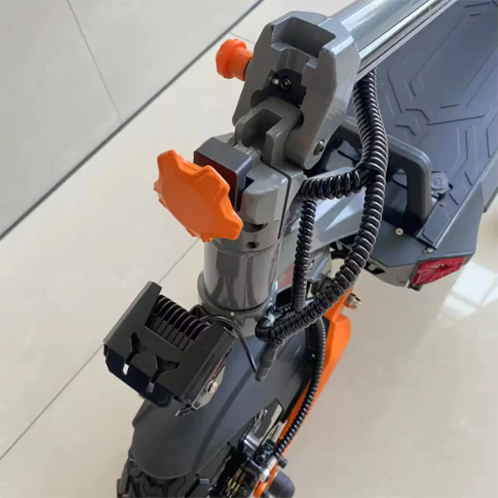 Electric scooter Z01 3200W 52V 30AH dual motor electric scooter max speed 75km/h max range 80km 10 inch off-road tyres foldable