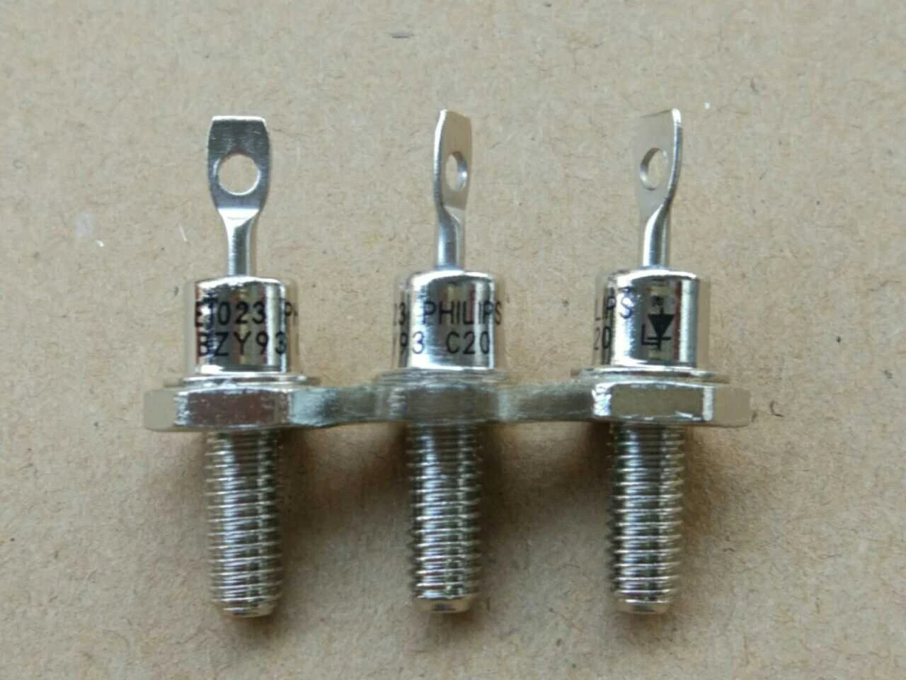 

BZY93C20 Diode Thyristor Power Supply Module Inquiry Post Auction
