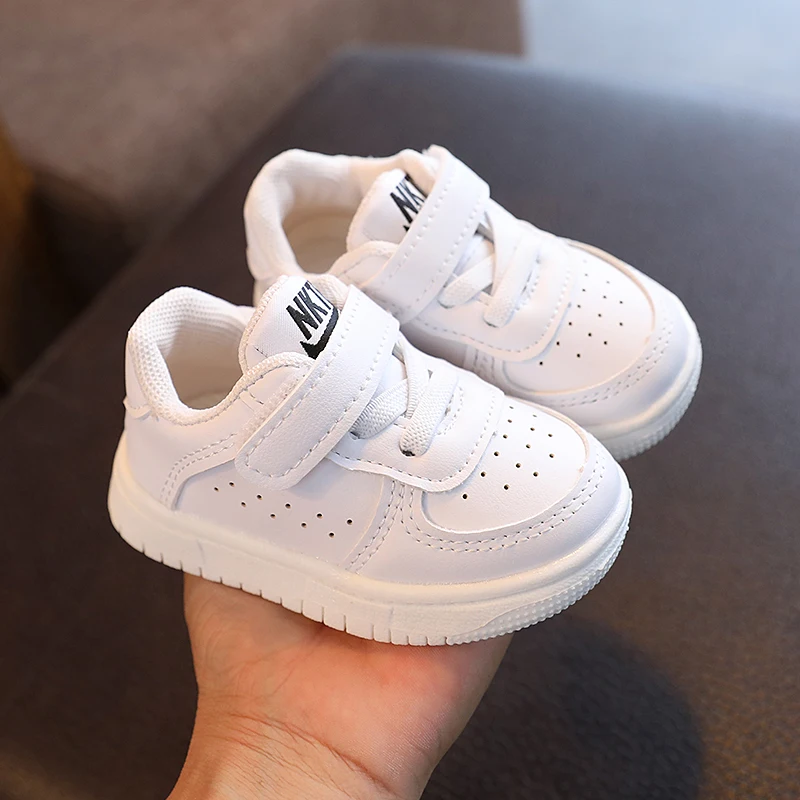 Children's sneakers, sports shoes, boys and girls baby toddler shoes, baby shoes spring and autumn Korean version boys