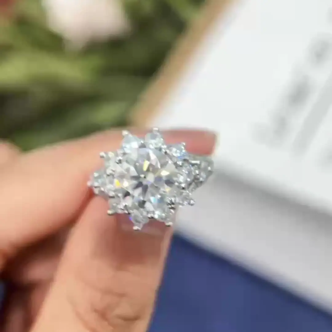 NKHOG 3/10ct D Цвет VVS Кольцо с муассанитом для женщин S925 Посеребренные 18k Свадебные