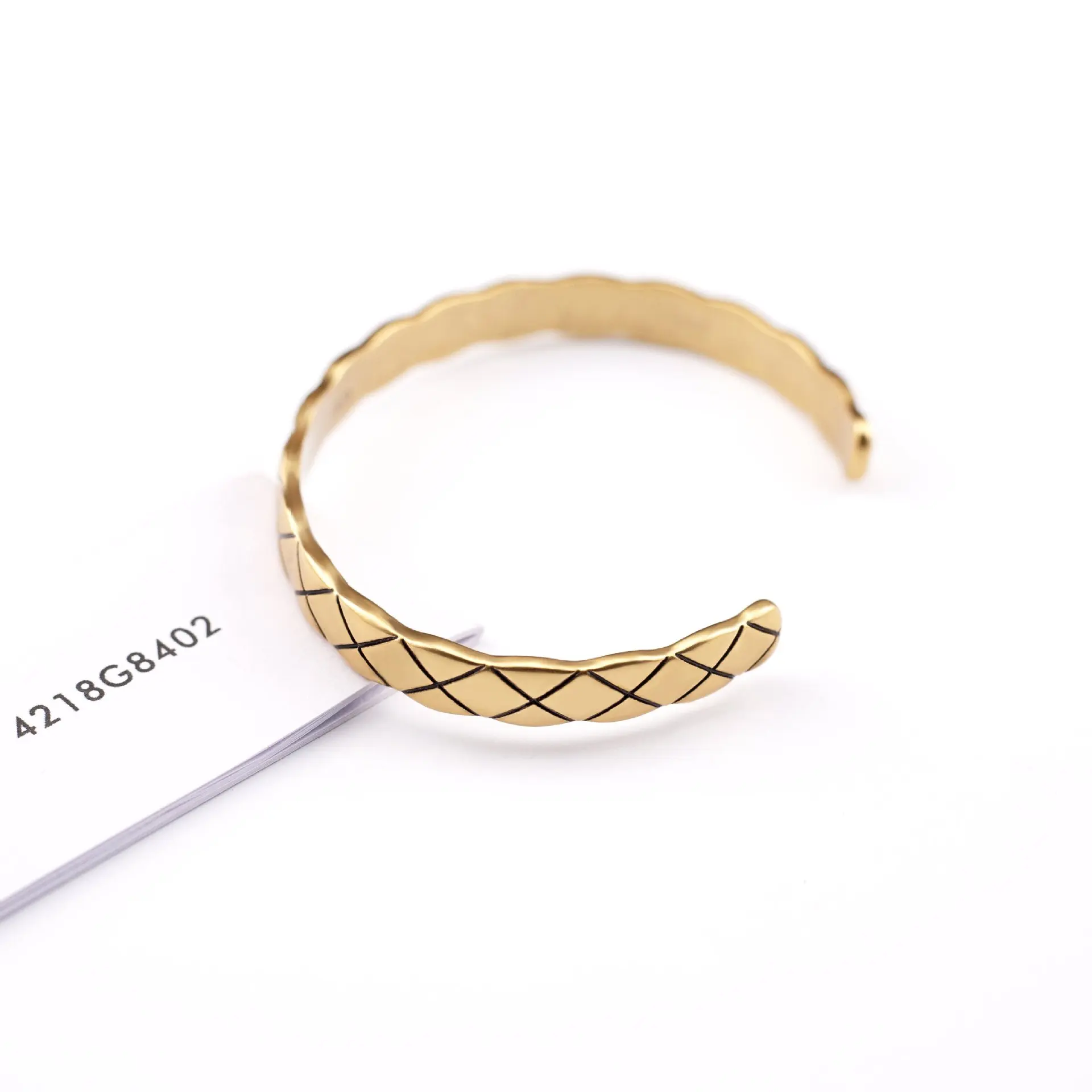 European and American style pattern fashion personality living bracelet versatile men and women same paragraphs