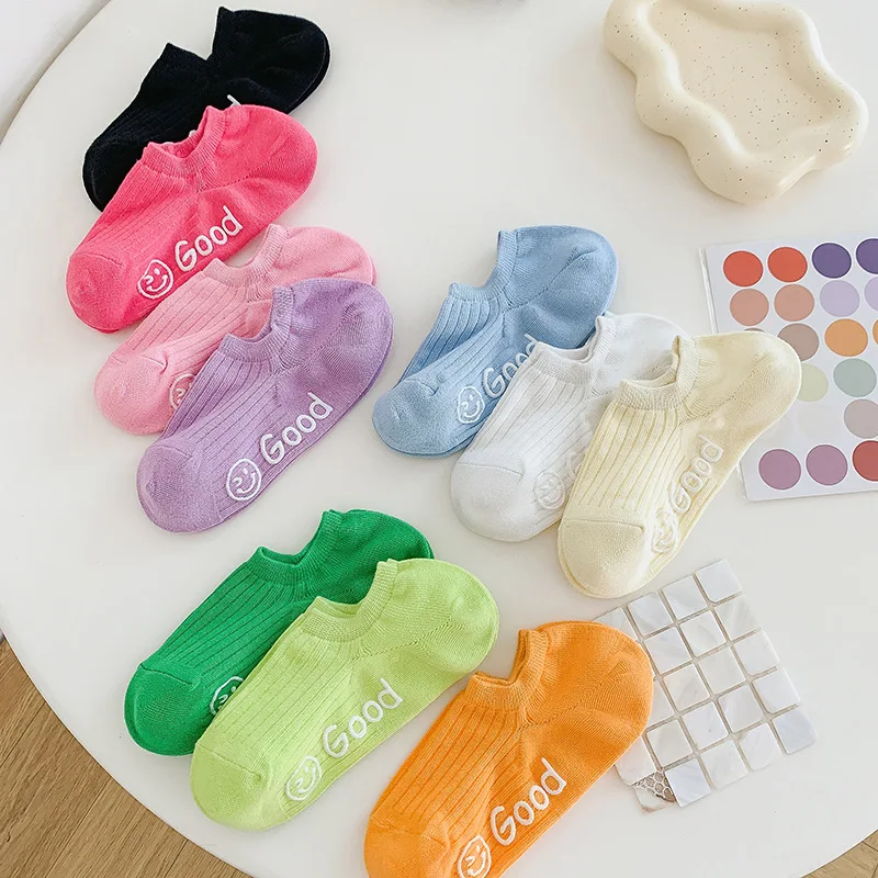 

Colorful Women's Socks Cute Shallow Mouth Spring and Summer Days Silicone Non-slip with Invisible Boat Socks Women