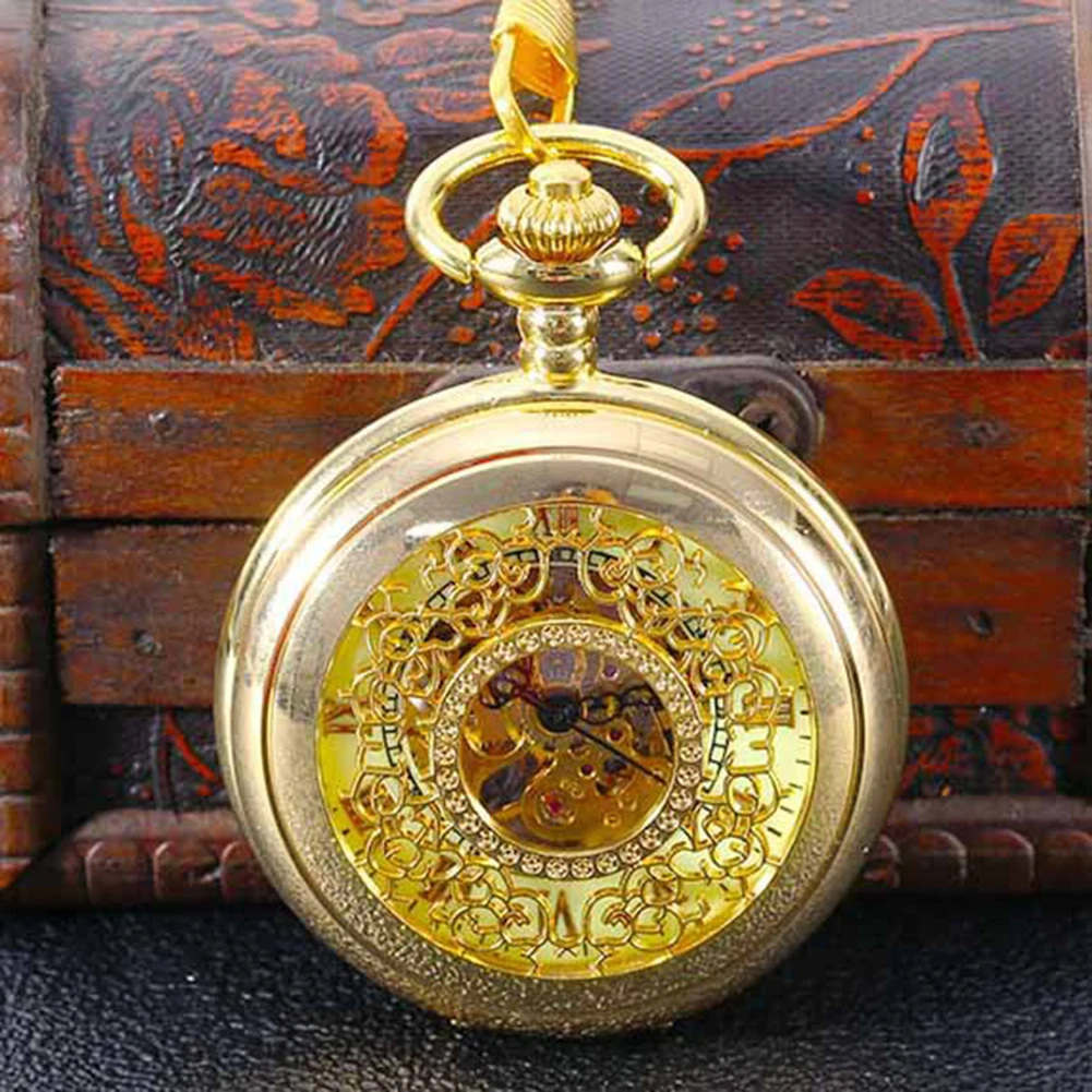 Vintage watch Retro Carved Gold Mechanical Pocket Watches Romans Numbers Pocket Watches Birthday Anniversary Gift
