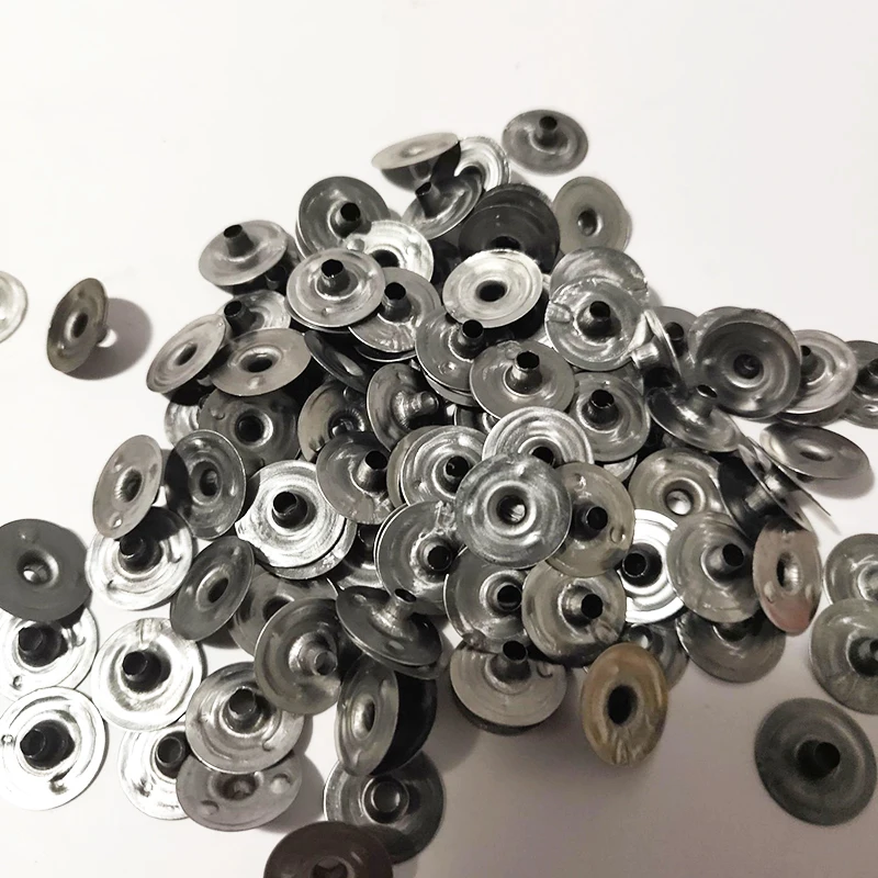 100Pcs/lot Durable Waxed Candles Making Metal Wick Sustainers Carry Holders Tabs Tool Craft DIY Candle Base Materials Quality