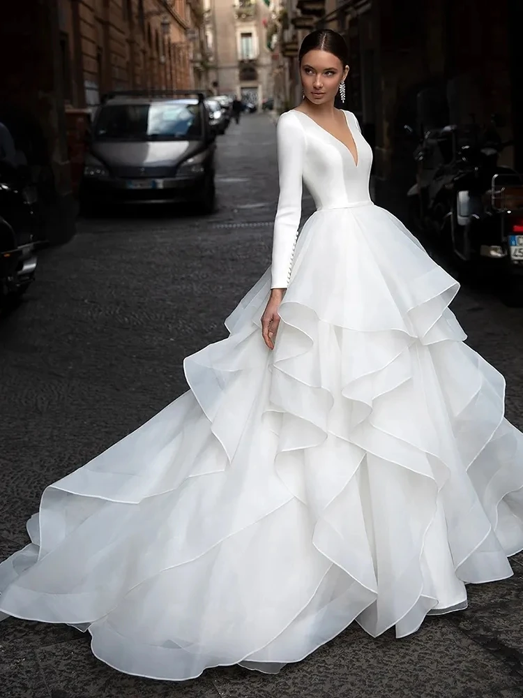 Gorgeous Wedding Dresses 2024 V-Neck Backless Modern Robes Long Sleeves Tiered Pleat Gowns Luxury Vestidos De Novia Customized 3