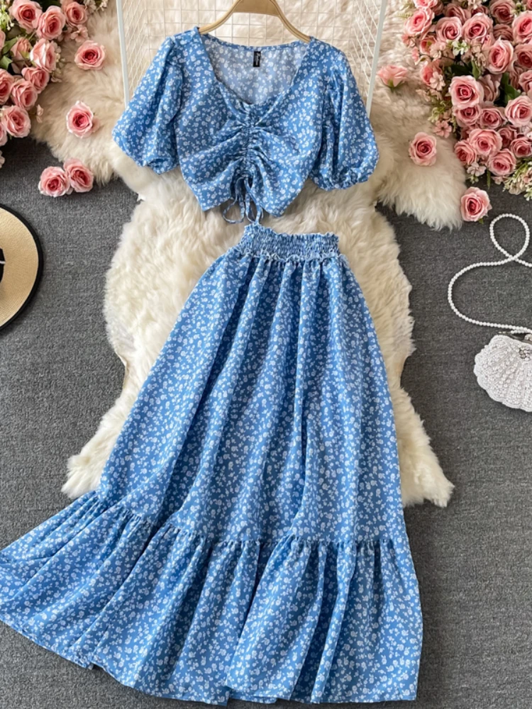 トップス YUKI FUJISAWA Floral Tops (Foil Printed) トップス YUKI FUJISAWA Floral Tops (Foil Printed) YUKI