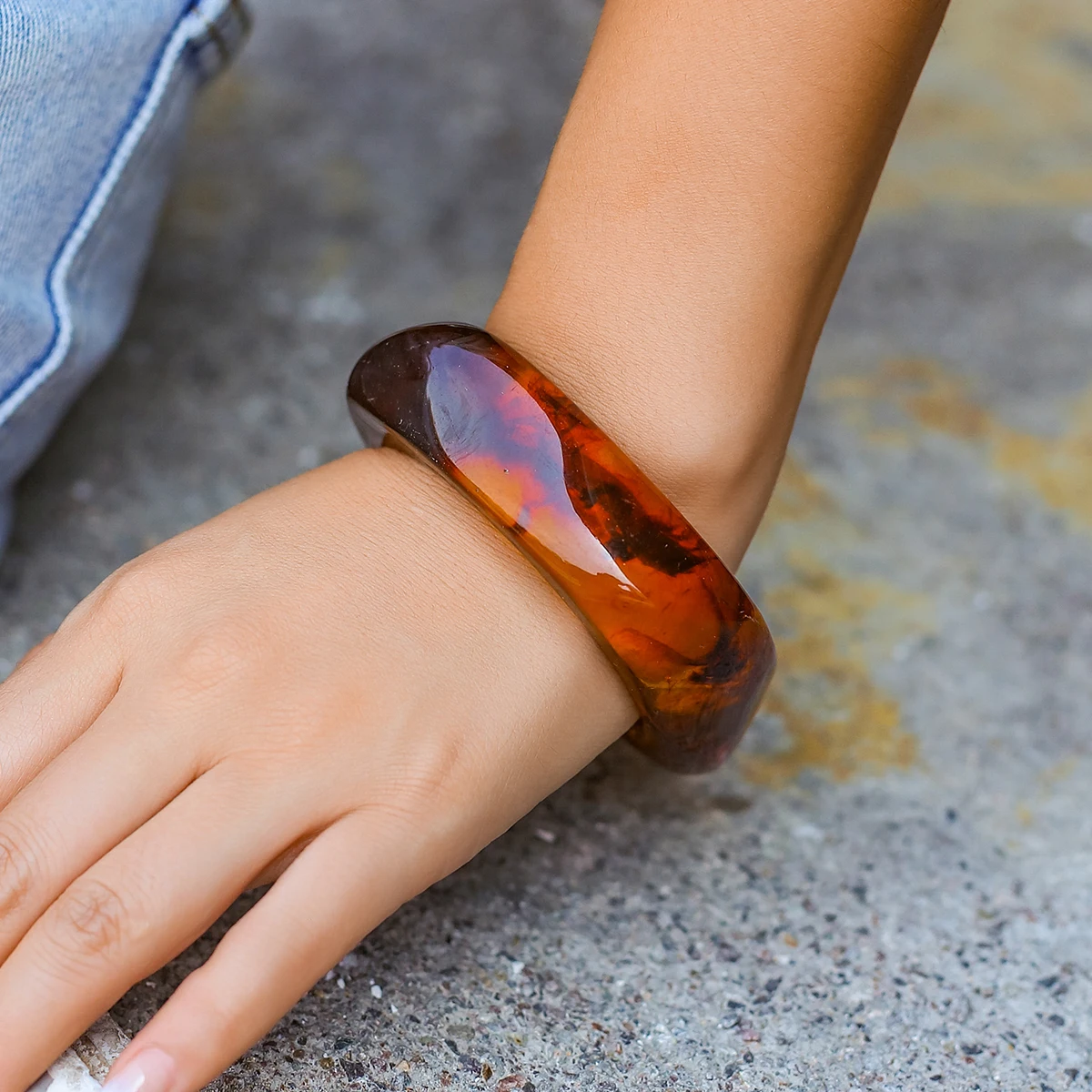 Bracciale rigido spesso in acrilico da donna, irregolare punk