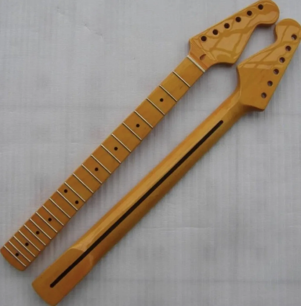 

Light Yellow Color FD ST Guitar Neck 21fret 25.5inch Maple Fretboard Dot Inlay for Guitar DIY Durable High Quality Gloss finish