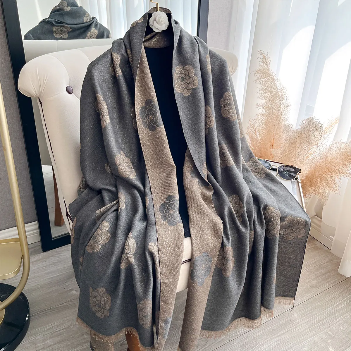 New Ladies Muslim Hijab Golden Thread long Scarf Spring and Autumn Sun Protection Scarf Camellia Shawl Foulard Wrap Headscarf