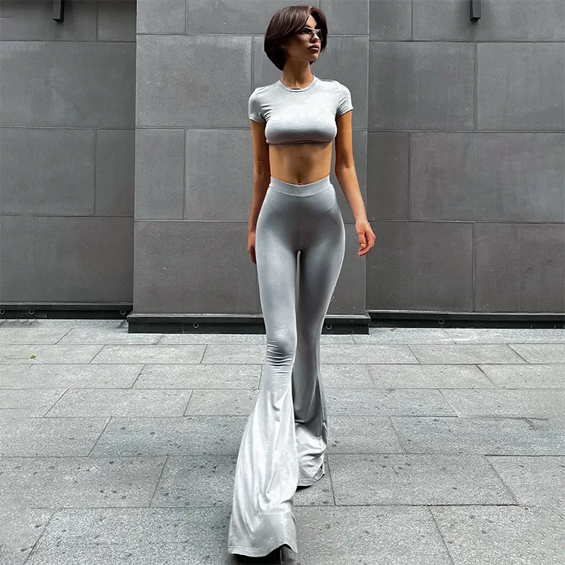 

Комплект Спортивный женский из двух предметов, серый пикантный укороченный топ и широкие брюки, облегающие эластичные леггинсы для фитнеса, комплект одежды