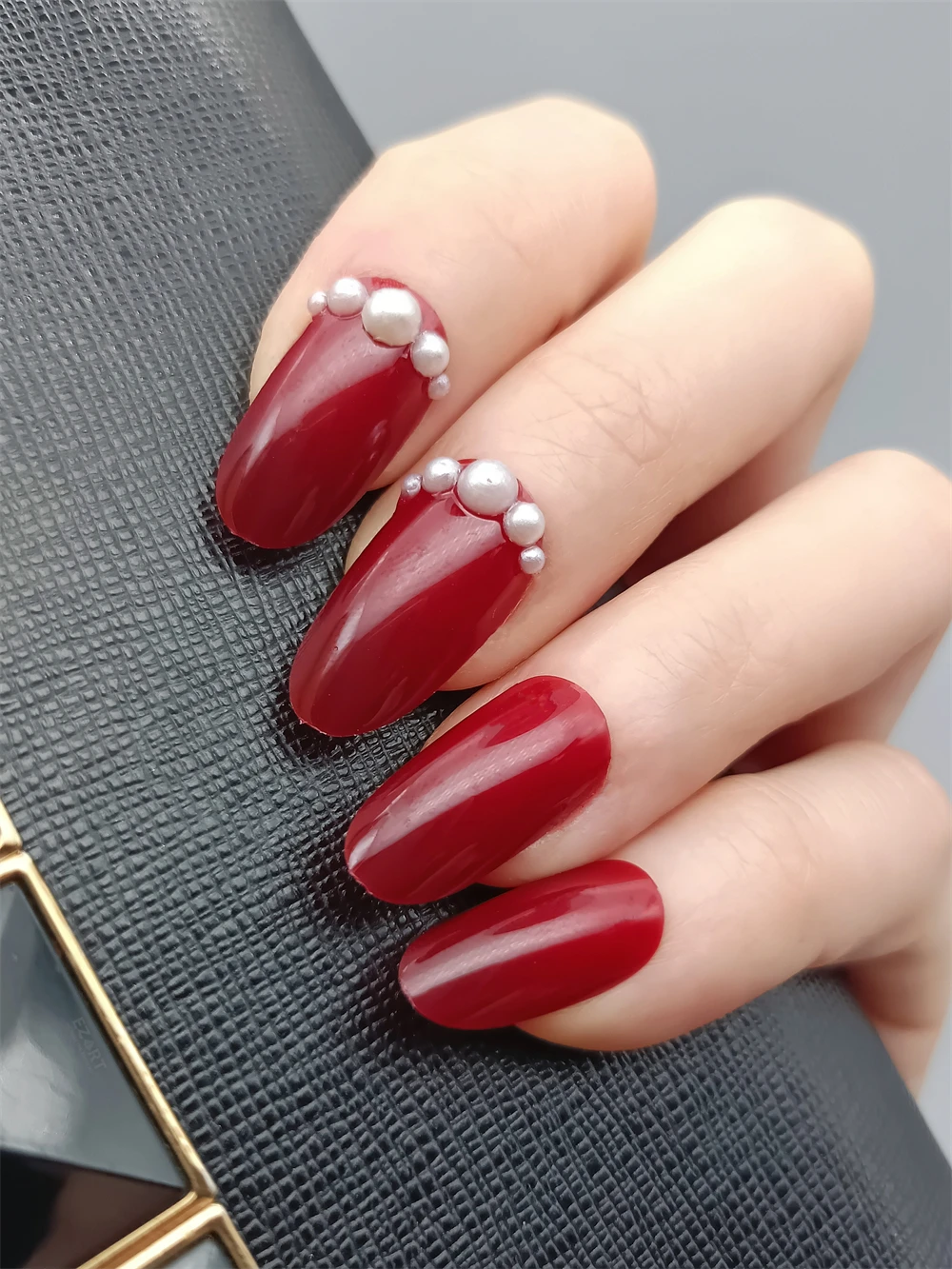 Wine Red Decorative Tips For Finger Nails With Pearls Fake Nails Almond Shape Medium Length Ladies Wear New Year Stickers 24pcs False Nails Aliexpress