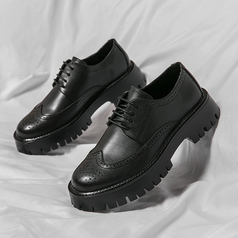 British Style Brogue Shoes for Men Business Casual Fashion Commute Thick Sole Leather Shoes Male Platform Wedding Dress