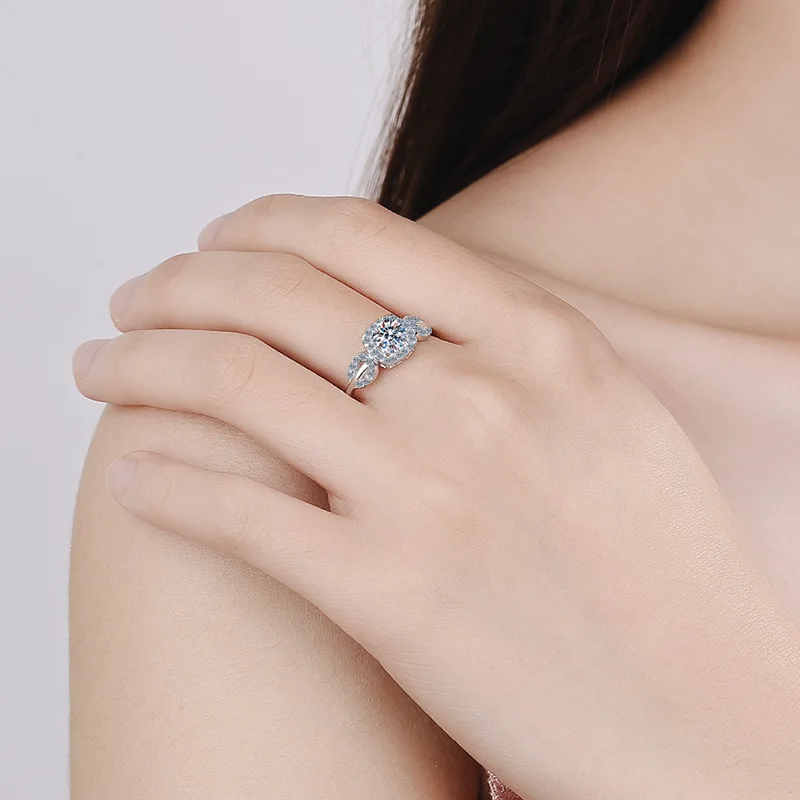 0.8 Carat Moissanite Ring S925 Sterling Silver Ring Leaf Shape Plated With Pt950 For Women Anniversary Gift With GRA Testimonial