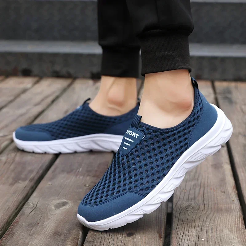 Casual shoes Men Breathable Mesh Slip-On Loafers