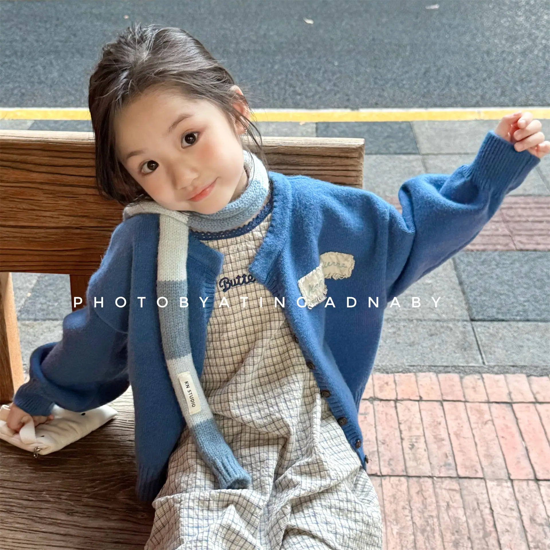 여아 스웨터 2026 가을 신상 아동복 한국 스타일 여자  패션 루즈 스웨터 가디건 캐주얼 심플 데일리