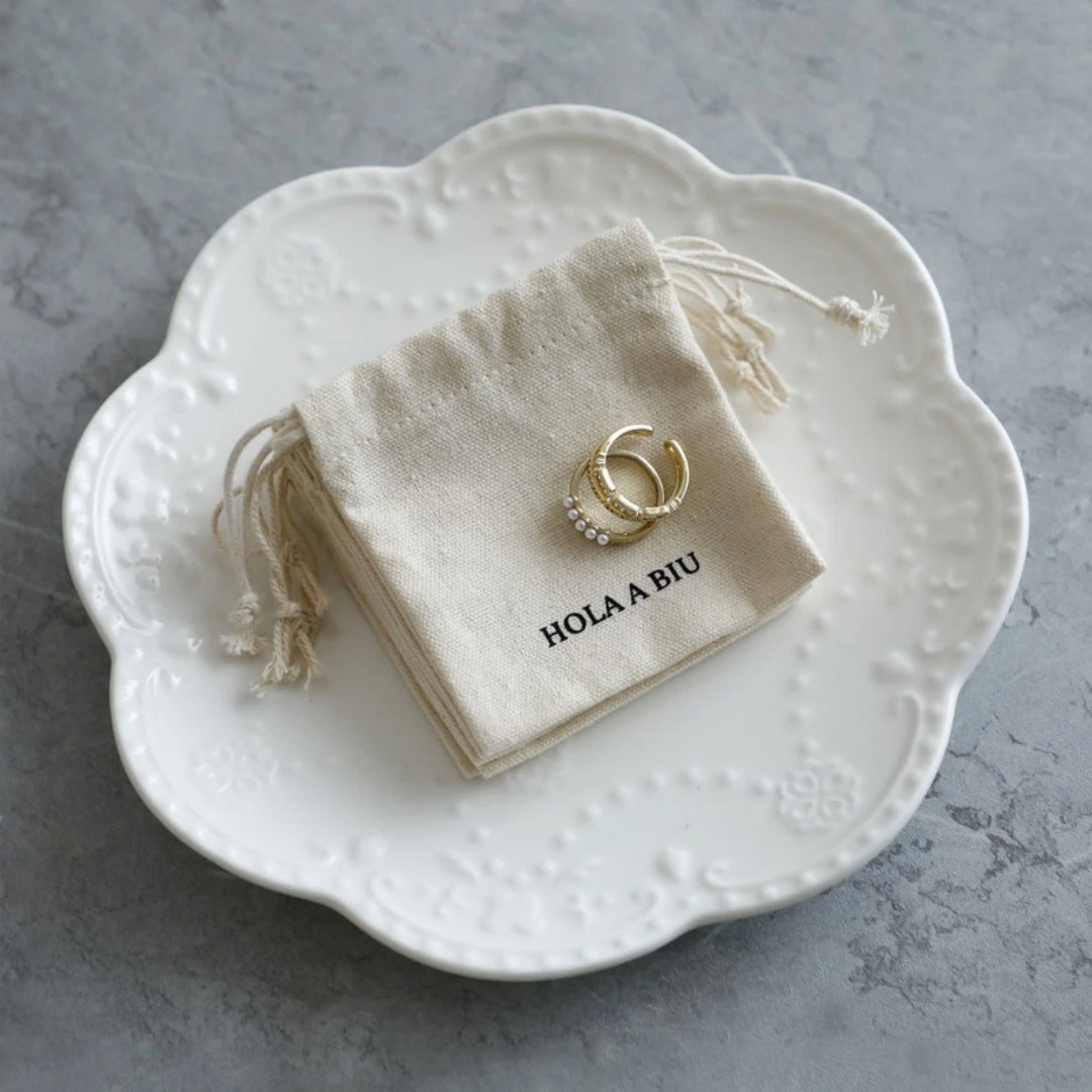 

Приблизительные 5x7 см 7x9 см 9x12 см 10x15 см Свадебная деталь для дня рождения искусственные парусиновые упаковочные кармашки для макияжа