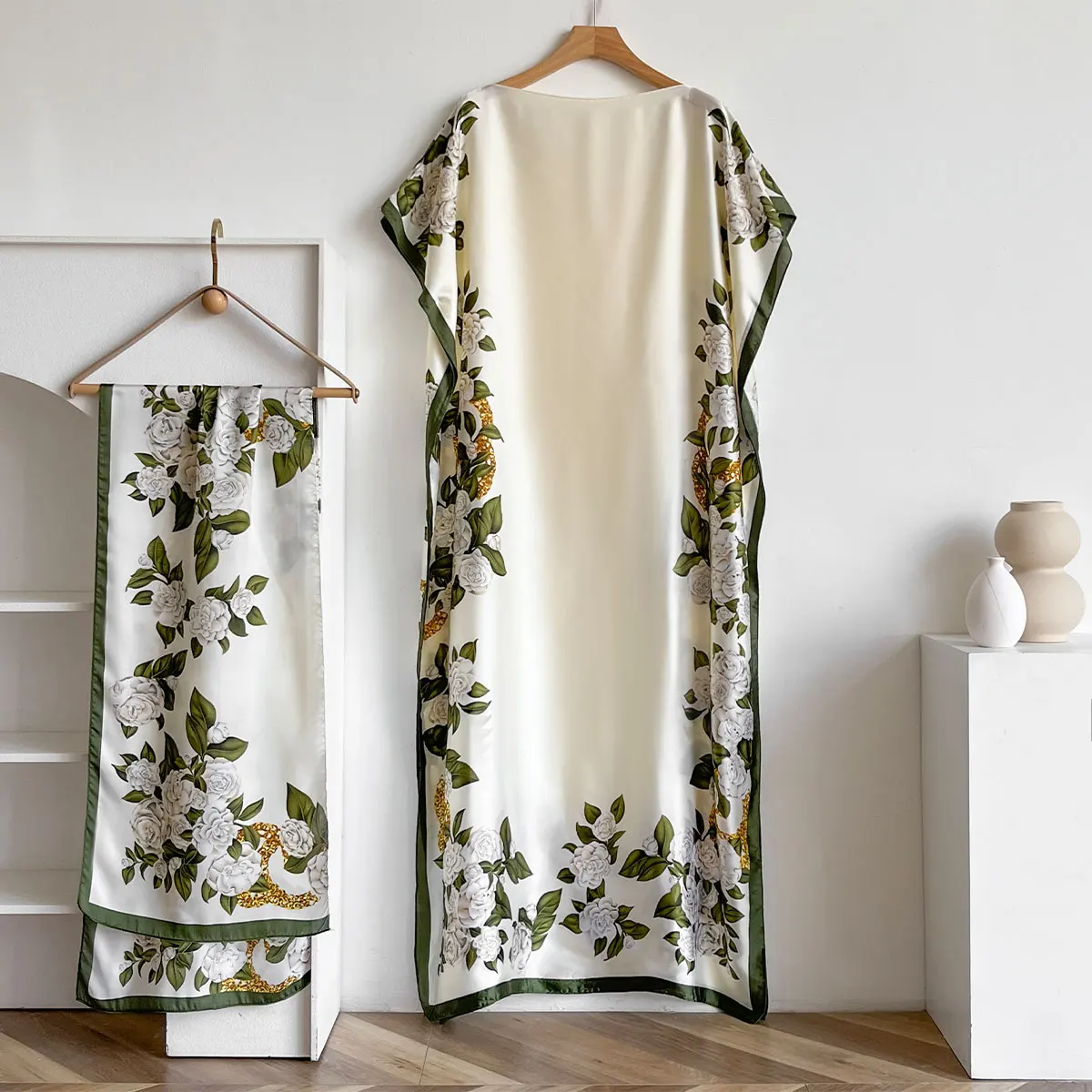 New 2025 Dubai Abaya For Women Summer Short Sleeve Cotton Dress Gold Stamping Loose Lady Maxi Islam African Dress With Big Scarf