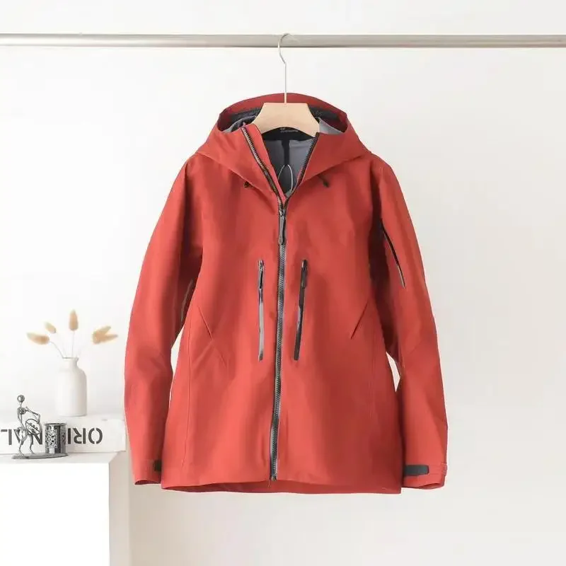 Versatile Waterproof Fleece-Lined Single-Piece Camping Jacket With Printed On It Bright Colors Sports Outdoor Wear