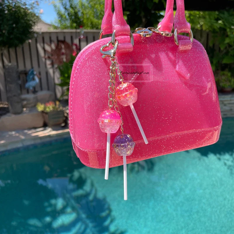 1-teiliger Geldbörsen-Charm-Dekor, Lutscher-Taschen-Anhänger, kosmische Süßigkeiten-Cluster, glitzernder Stern, schillernder rosa-lila Lutscher-Y2K-Schlüsselanhänger – Detail 1