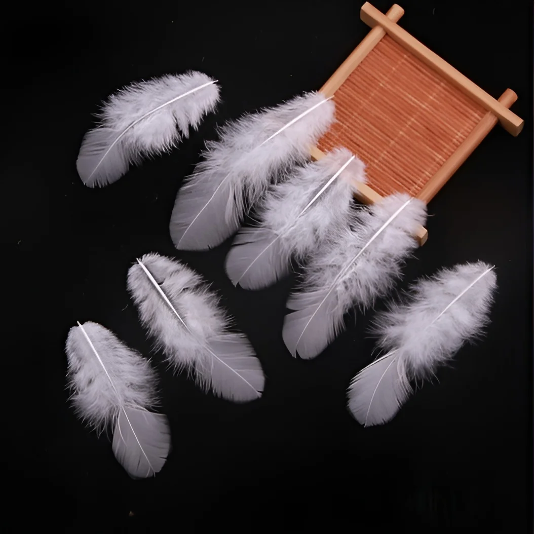 4-8cm Feathers Decoration 100pcs For Crafts Small Bulk Goose Chicken Dream Catcher Making Massage House Salon