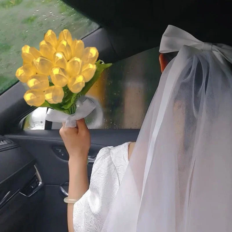 5 PCS Tulips with LED Light Artificial Tulip Flowers Table Lamp Simulation Tulips Bouquet Night Light Gifts for Home Decoration