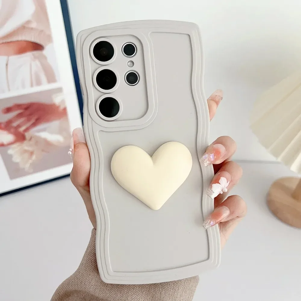 Wavy Love Heart Soft TPU Case – Durable, Stylish Protective Cover