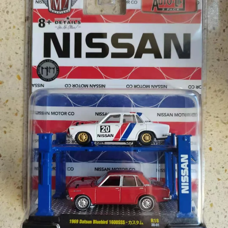 

M2 машины 1/64 1974 Datsun грузовик авто-шоу Йокогама Ограниченная Коллекция сплав diecaste модель