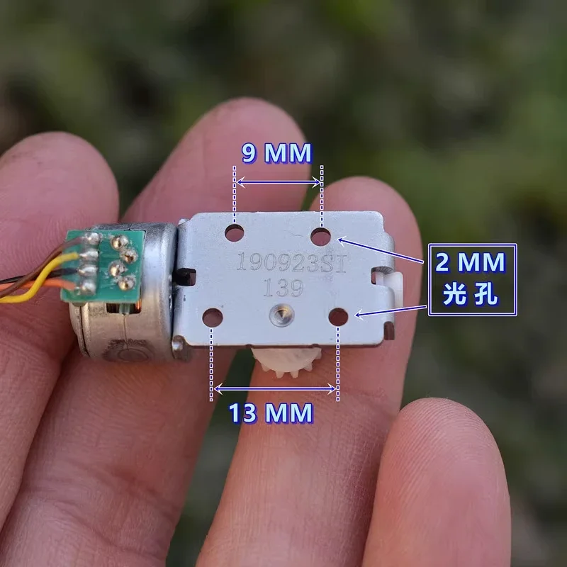 15BY Mini 15mm 2-Phase 4-Wire Stepper Motor Stepping Motor Linear Screw Shaft Rod Block 13 Teeth Plastic Gear DIY Camera Monitor