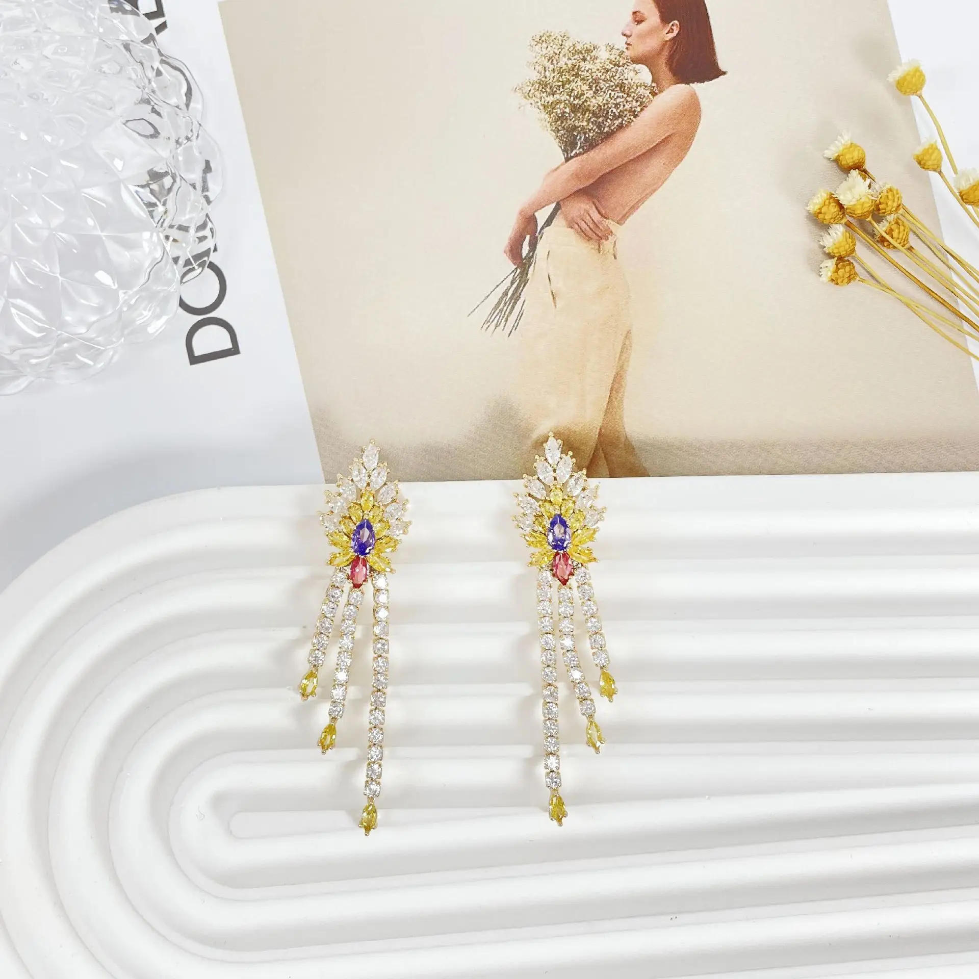 

Bilincolor Micro Set Zircon Leaf Water Droplet Shaped Tassel Earrings for Women