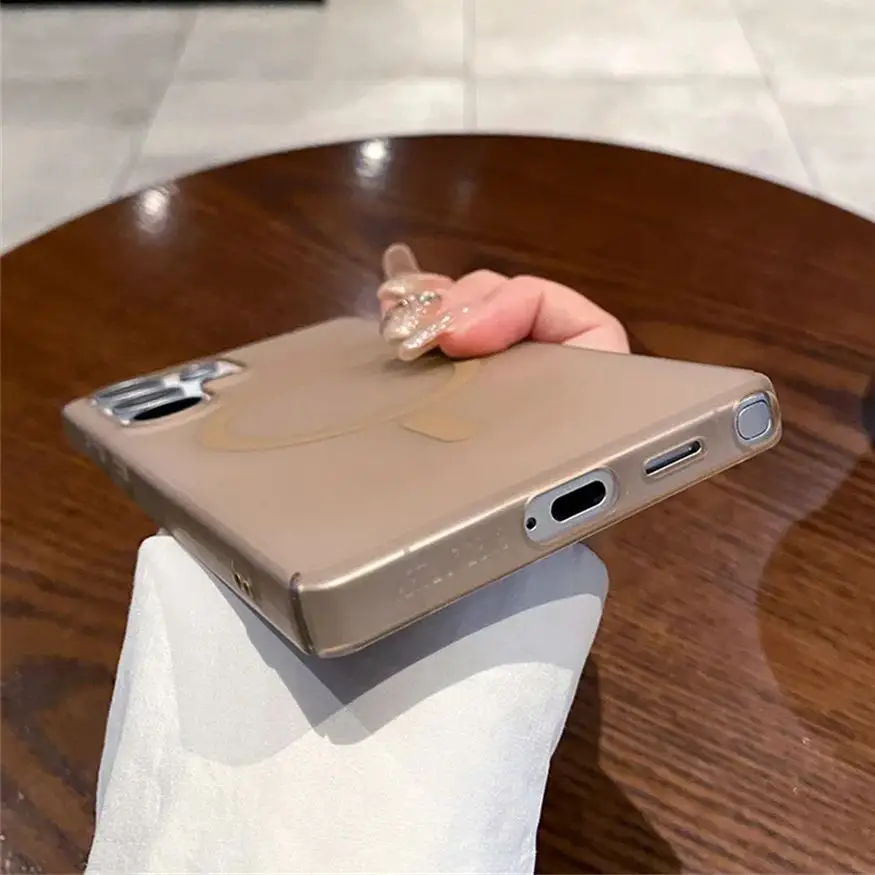 Slim Matte Clear Magnetic Wireless Charging Case - Hard PC Cover