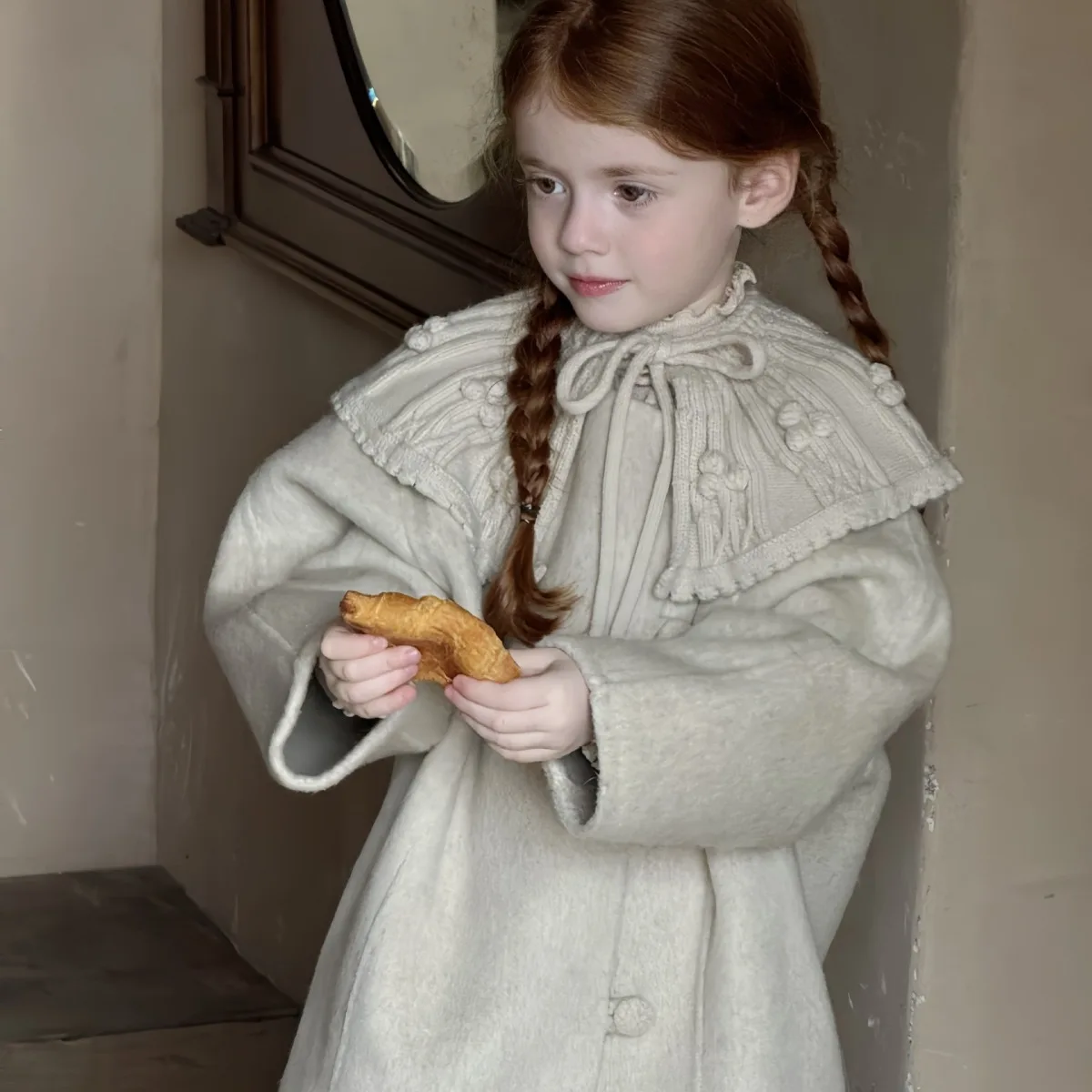 Girls Retro Fur Ball Collar Autumn and Winter New Children Clothes Girls Fashion and Versatile Knitted Collar