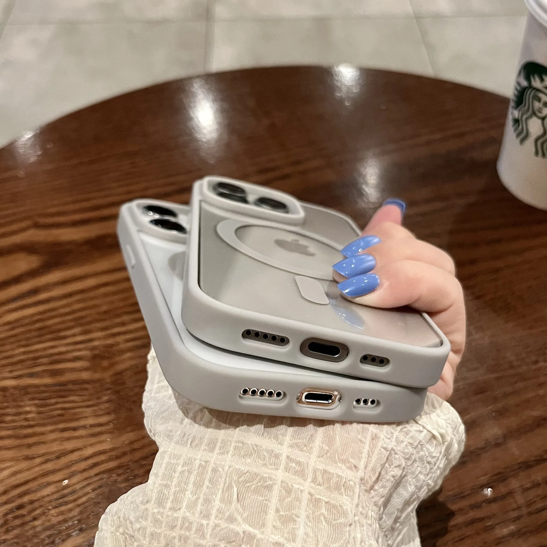 Luxury Hard Acrylic Shockproof Protect Case For iPhone 15 14 13 12 11 Pro Max Plus Magsafe Magnetic Transparent Antiskid Cover