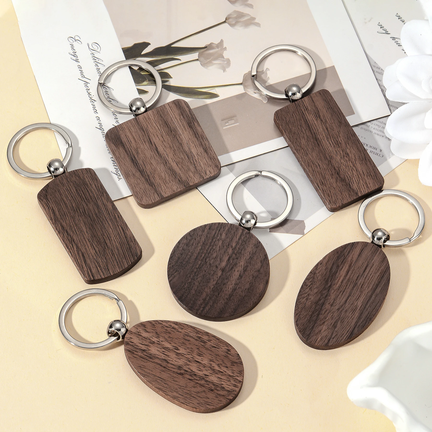 3 Stück runde rechteckige Holz-Schlüsselanhänger, leere Walnuss-Holz-Schlüsselanhänger, geeignet für Lasergravur, DIY-ID-Tags, Bastel-Geschenkanhänger – Detail 5