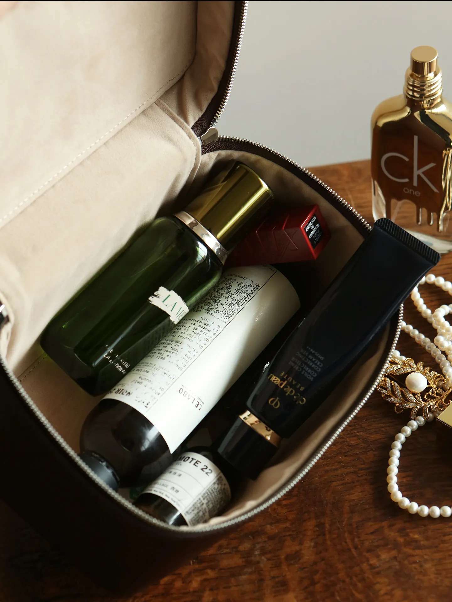 Echte Leder-Kosmetiktasche Reise-Make-up-Organizer Schmuck-Aufbewahrungsbox Tragbare Toilettentasche Damen-Kulturtasche Mini-Tasche – Detail 27