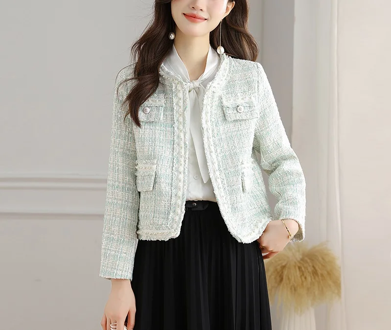 Real time photos of high-end ladies, small and fragrant jackets, women's winter small stature, high-end short top, new style