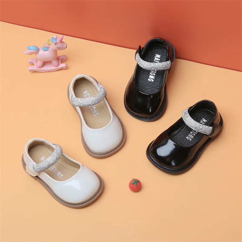 Baby Shoes Spring/Autumn Baby Shoes Leather Bright Rhinestone Girls Princess Shoes Single Fashion Little Kids Party